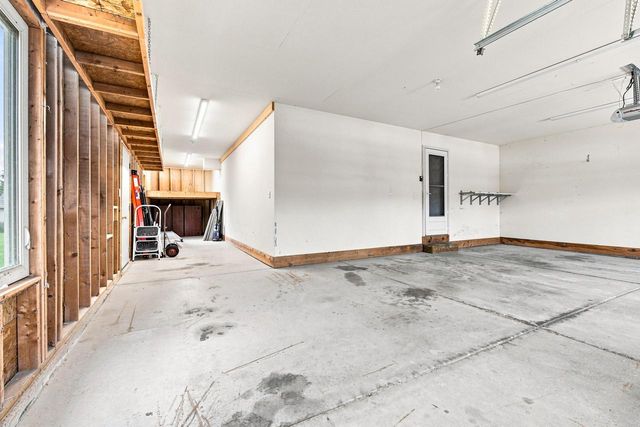 4094 W Whispering Ridge PASS, Franklin, WI 53132