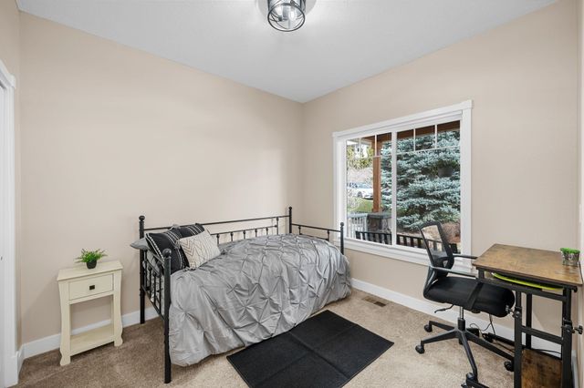 3515 W EXCELL Ln, Spokane, WA 99208