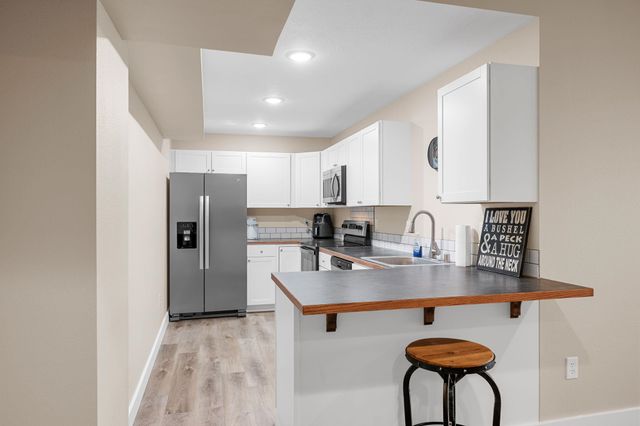 3515 W EXCELL Ln, Spokane, WA 99208