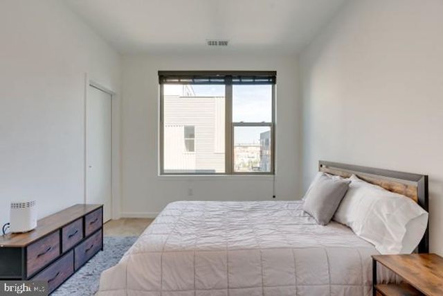 2008 NORTHBANK PL, Philadelphia, PA 19125