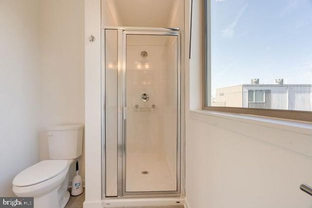 2008 NORTHBANK PL, Philadelphia, PA 19125