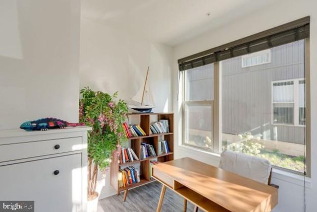 2008 NORTHBANK PL, Philadelphia, PA 19125