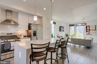 2008 NORTHBANK PL, Philadelphia, PA 19125