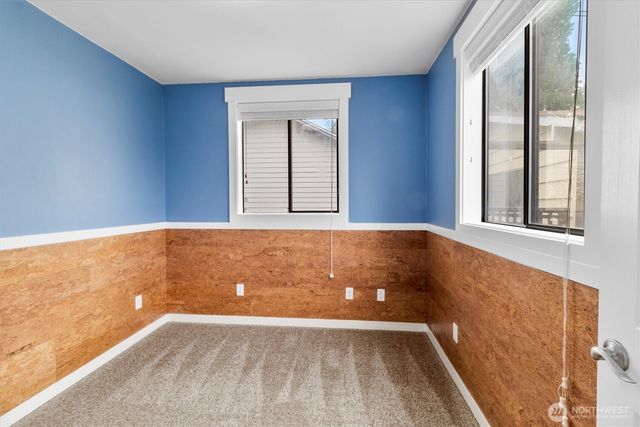 310 Second Street, Sumas, WA 98295