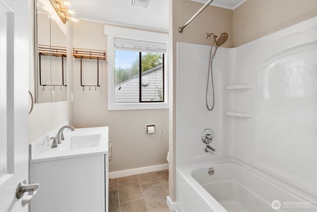 310 Second Street, Sumas, WA 98295