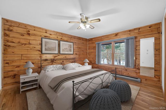 27 Manchester Road, Rock Hill, NY 12775