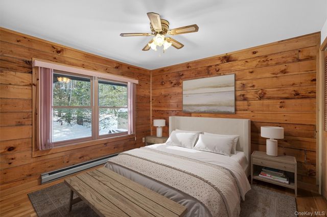 27 Manchester Road, Rock Hill, NY 12775