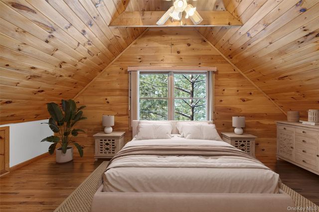 27 Manchester Road, Rock Hill, NY 12775