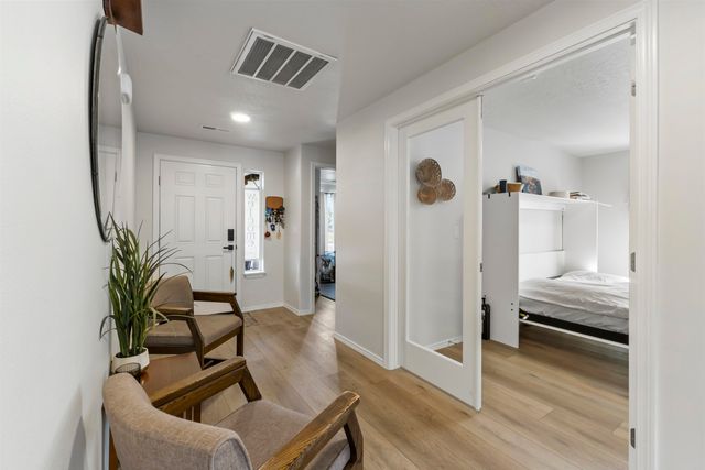 19674 E 3RD Ln, Greenacres, WA 99016