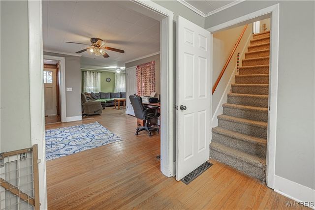 160 Waterman Street, Lockport City, NY 14094