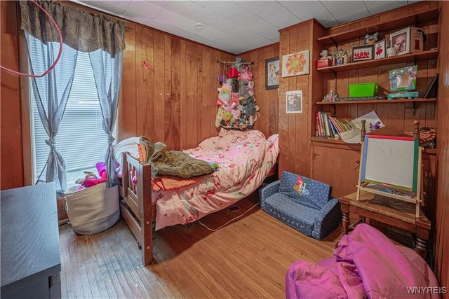 160 Waterman Street, Lockport City, NY 14094