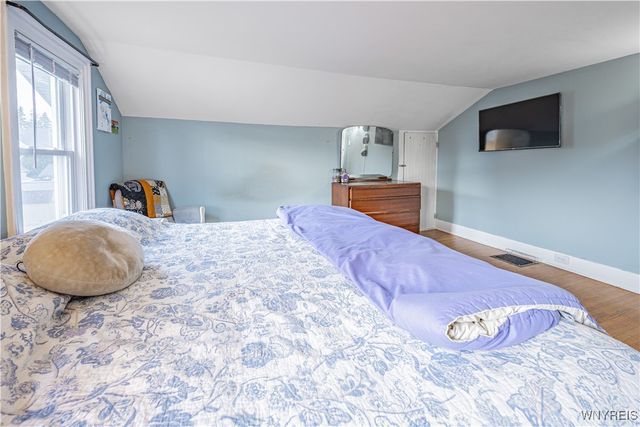 160 Waterman Street, Lockport City, NY 14094