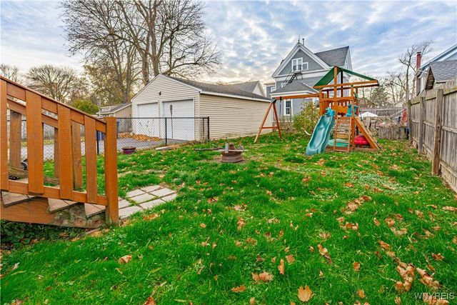 160 Waterman Street, Lockport City, NY 14094