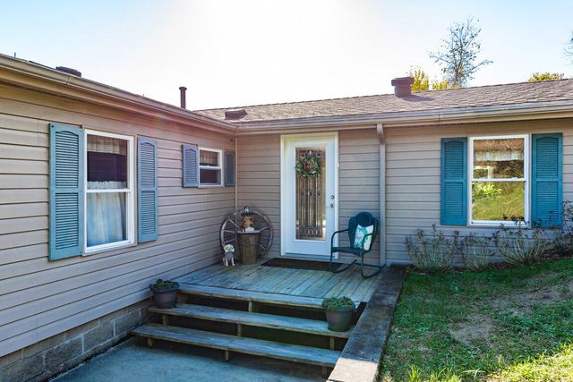 1921 Poplar Ridge Road, Melbourne, KY 41059