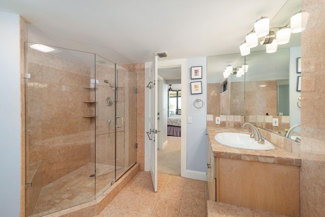 6301 Gulf Of Mexico Boulevard # 301, Marathon, FL 33050