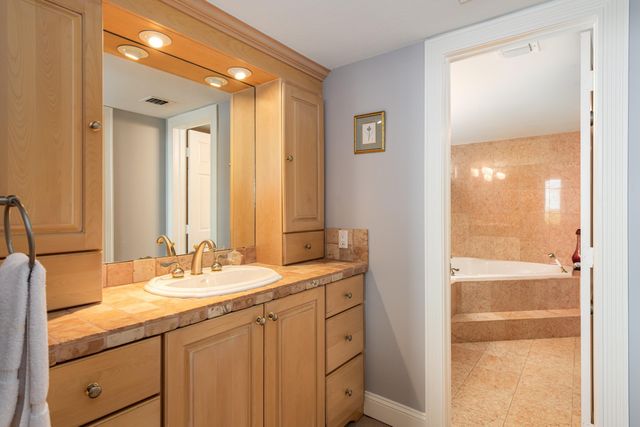 6301 Gulf Of Mexico Boulevard # 301, Marathon, FL 33050