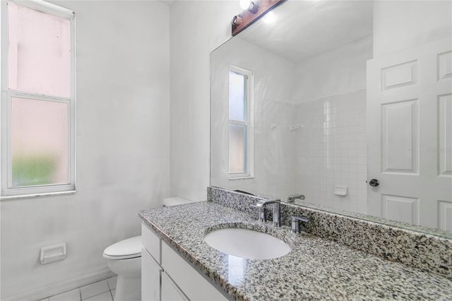 17715 HAMPSHIRE OAK DRIVE, Tampa, FL 33647