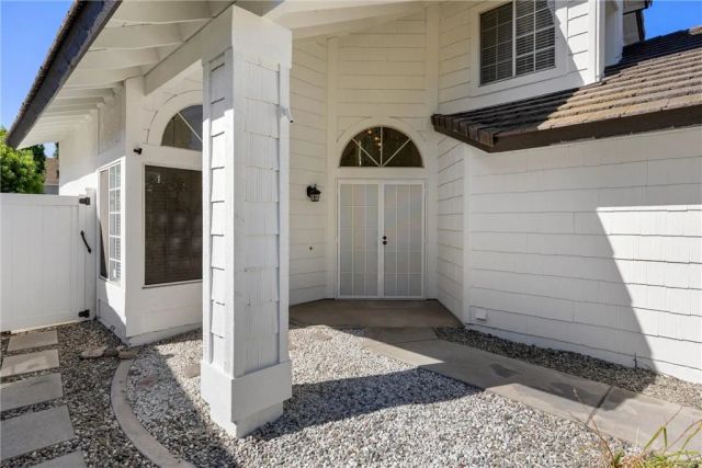 1228 Mayfair Drive, Corona, CA 92882