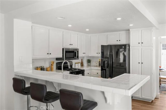 1228 Mayfair Drive, Corona, CA 92882