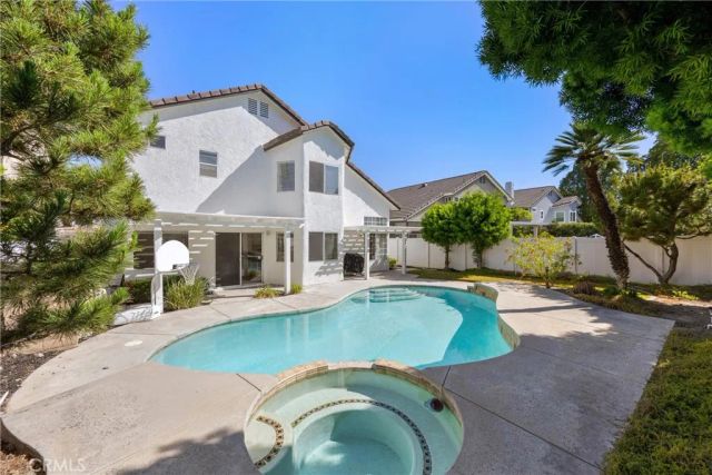 1228 Mayfair Drive, Corona, CA 92882