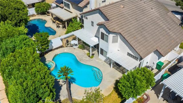 1228 Mayfair Drive, Corona, CA 92882