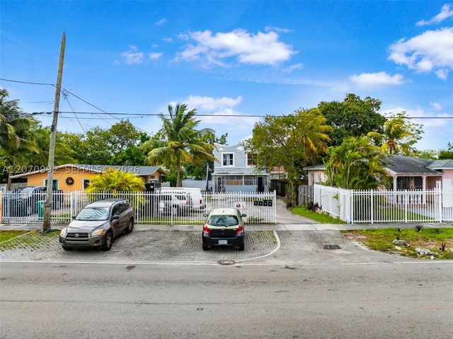 1236 NW 28th St 2, Miami, FL 33142
