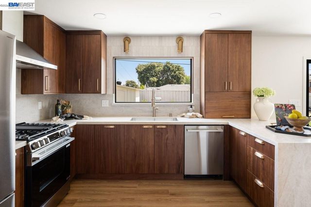 8155 Elgin Ln, Dublin, CA 94568