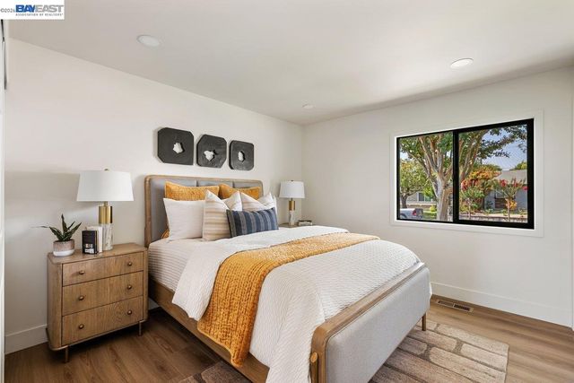 8155 Elgin Ln, Dublin, CA 94568