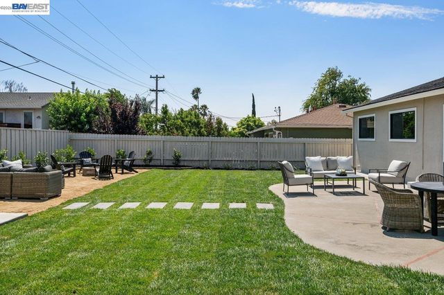 8155 Elgin Ln, Dublin, CA 94568