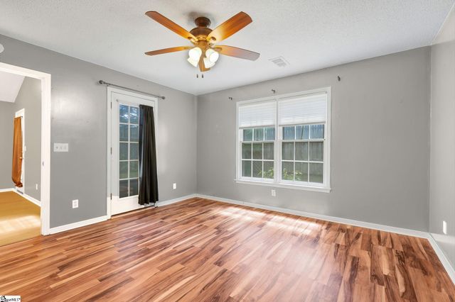 2001 Pelham Road Unit 30, Greenville, SC 29615