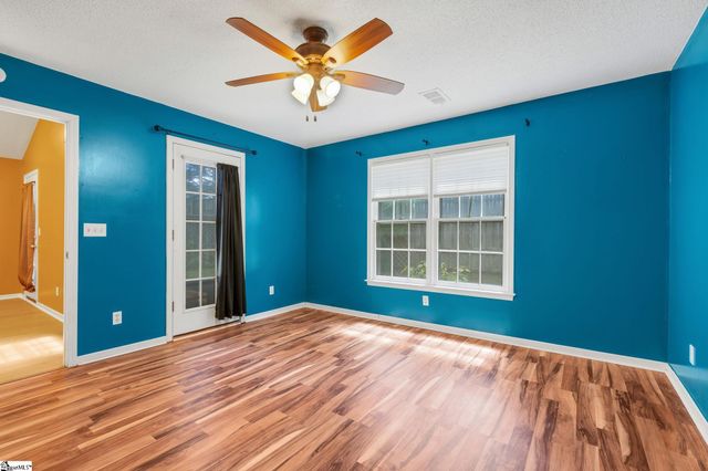 2001 Pelham Road Unit 30, Greenville, SC 29615