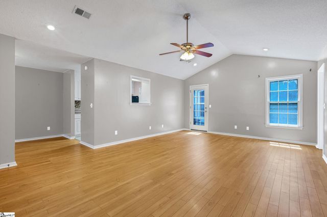 2001 Pelham Road Unit 30, Greenville, SC 29615
