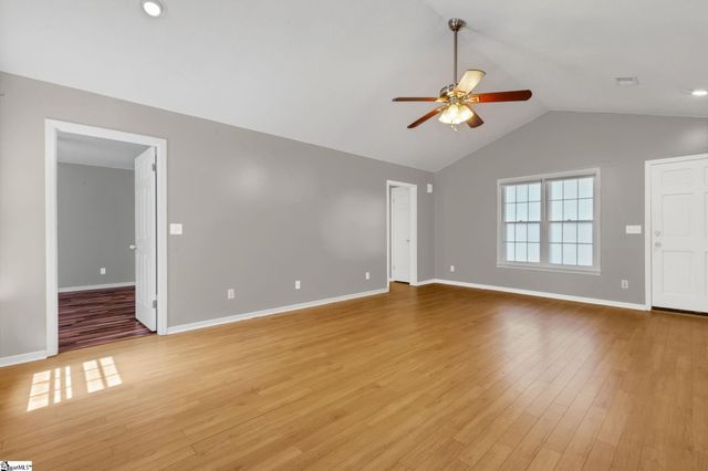 2001 Pelham Road Unit 30, Greenville, SC 29615
