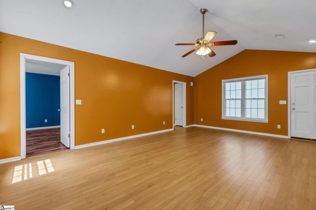 2001 Pelham Road Unit 30, Greenville, SC 29615