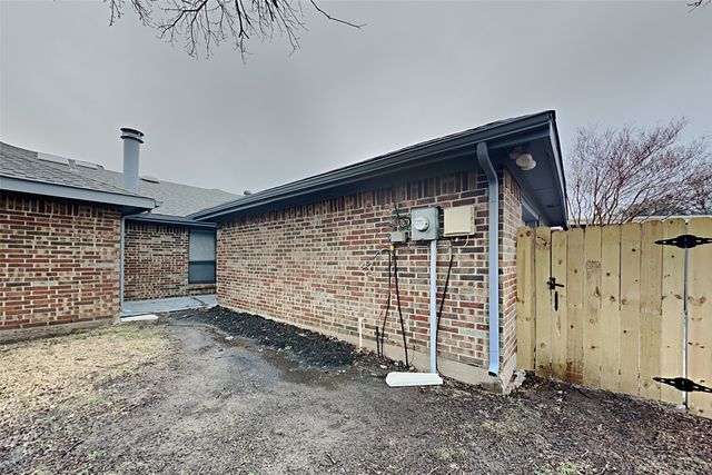 752 Arbor Downs Drive, Plano, TX 75023