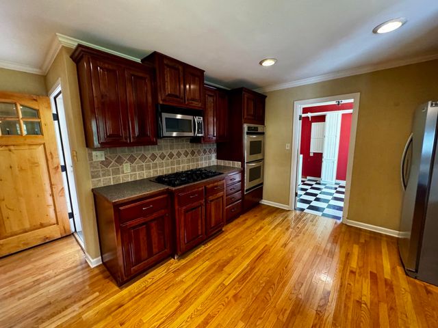 1079 ELM GROVE RD, Burlison, TN 38015