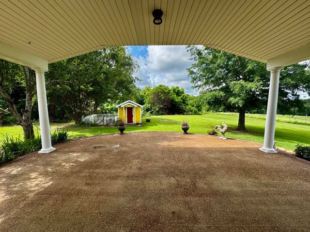 1079 ELM GROVE RD, Burlison, TN 38015