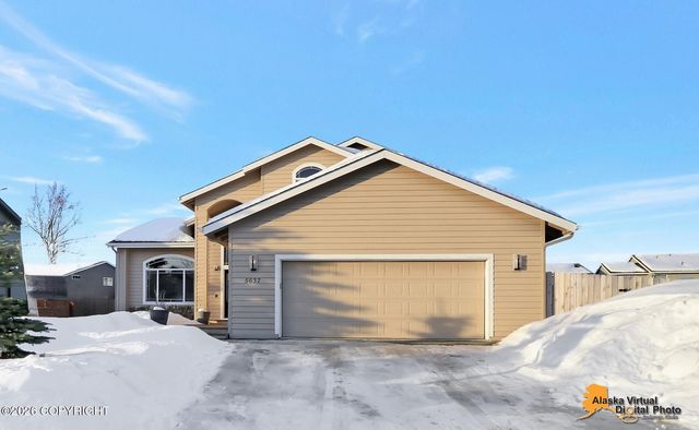 5637 Grand Teton Loop, Anchorage, AK 99502