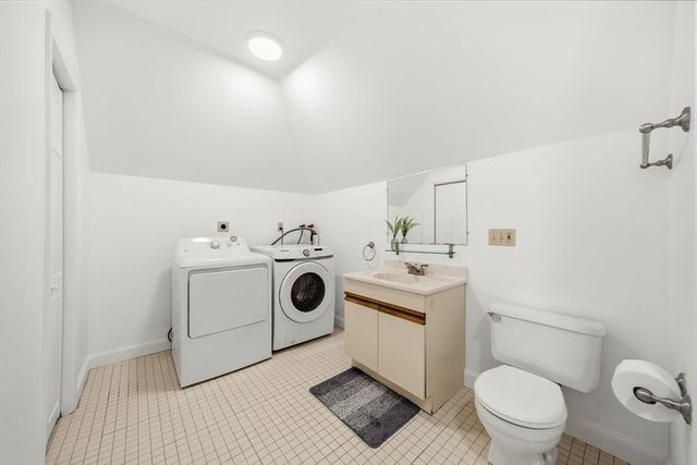 86 Walnut St 3, Boston, MA 02122