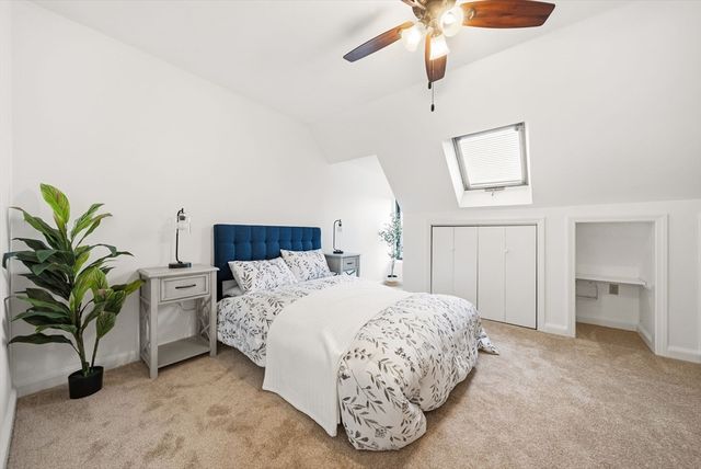86 Walnut St 3, Boston, MA 02122
