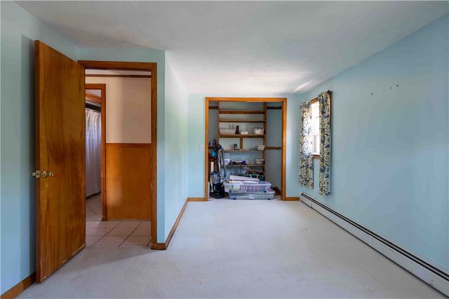 31 Cross Hill Drive, Narragansett, RI 02882