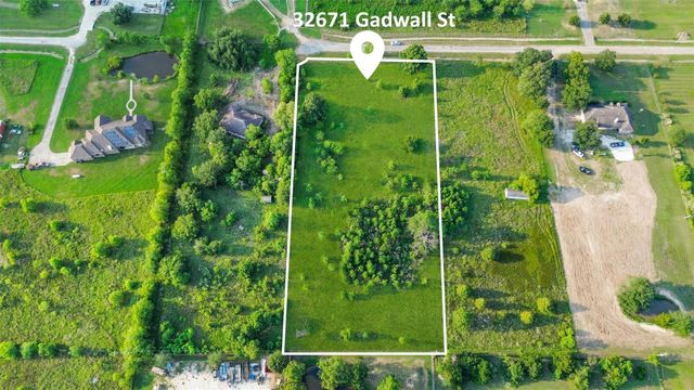 32671 Gadwall Street, Brookshire, TX 77423
