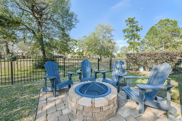 25584 Peppermill Creek Drive, Porter, TX 77365