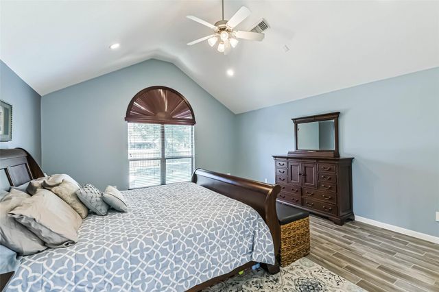 25584 Peppermill Creek Drive, Porter, TX 77365