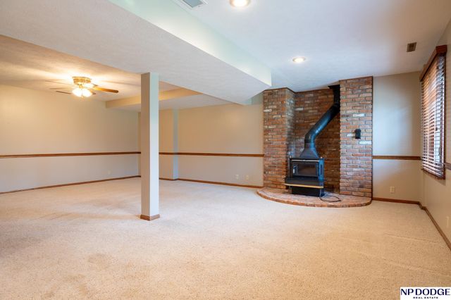 4236 Barkwood Lane, Lincoln, NE 68516