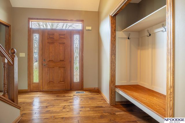 4236 Barkwood Lane, Lincoln, NE 68516