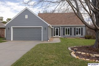 4236 Barkwood Lane, Lincoln, NE 68516