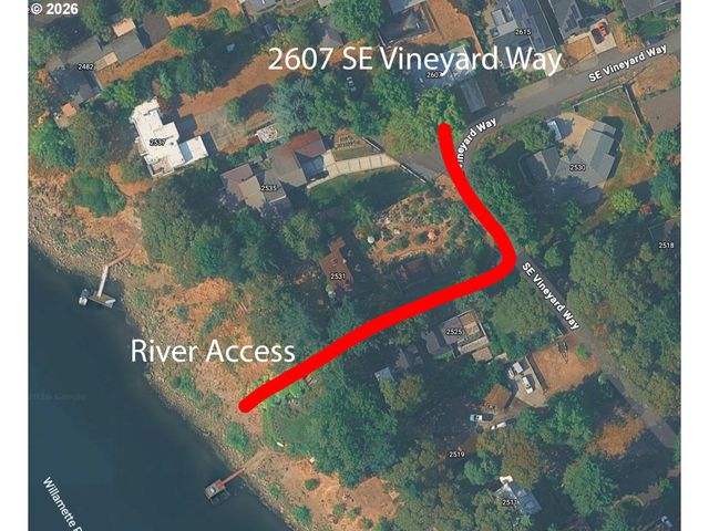 2607 Se VINEYARD Way, Milwaukie, OR 97267