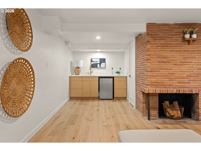 2607 Se VINEYARD Way, Milwaukie, OR 97267