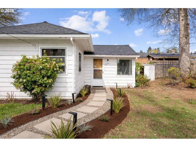 2607 Se VINEYARD Way, Milwaukie, OR 97267